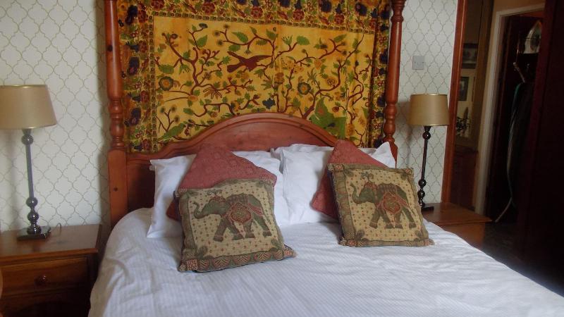 Driftwood Hotel image