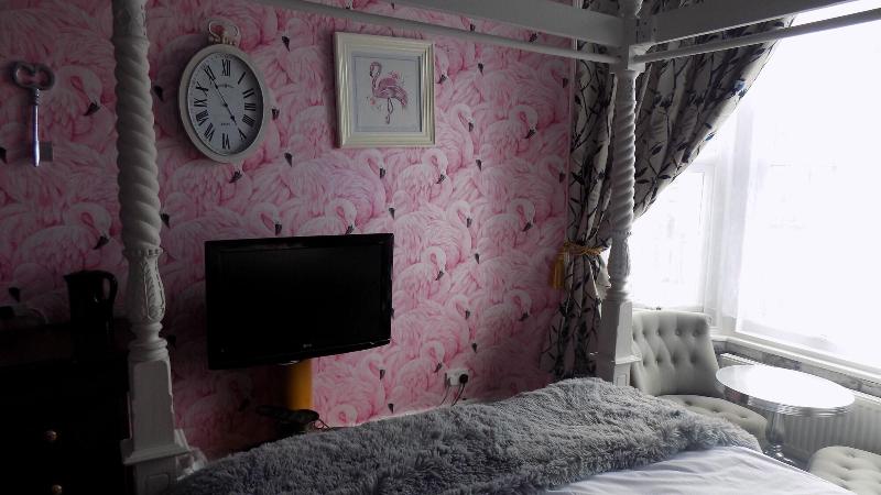 Driftwood Hotel image