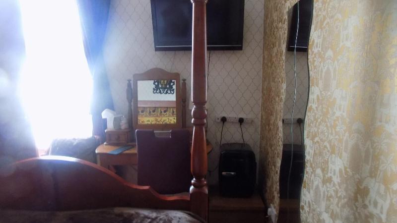Driftwood Hotel image