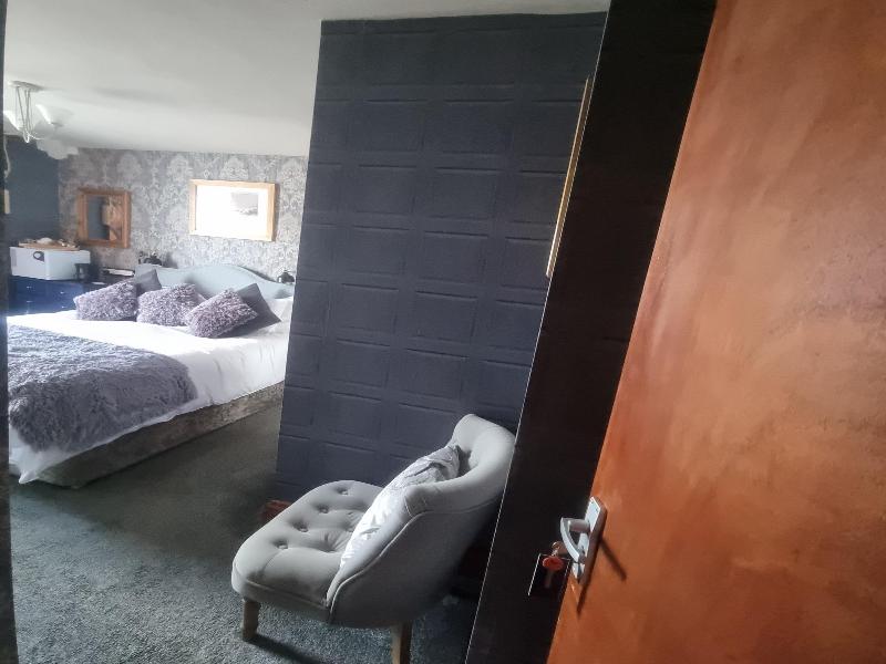 Driftwood Hotel image