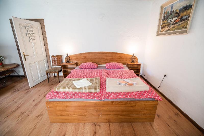 Cvet gora - Camping, Glamping and Accomodations image