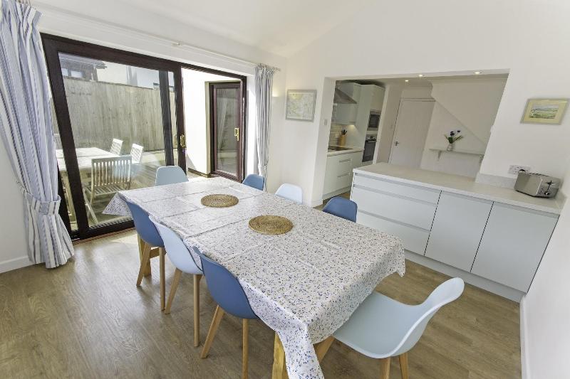 Rockpool Croyde 4 Bedrooms / Sleeps 8 image
