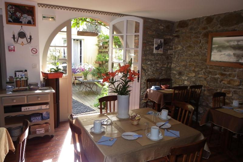 Hotel Kan Avel image