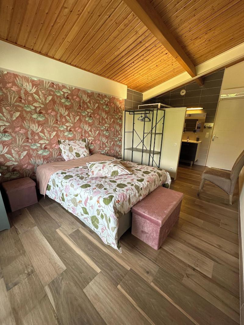 Chambres d'hotes Gite du Puy de l'Ã‰tang image