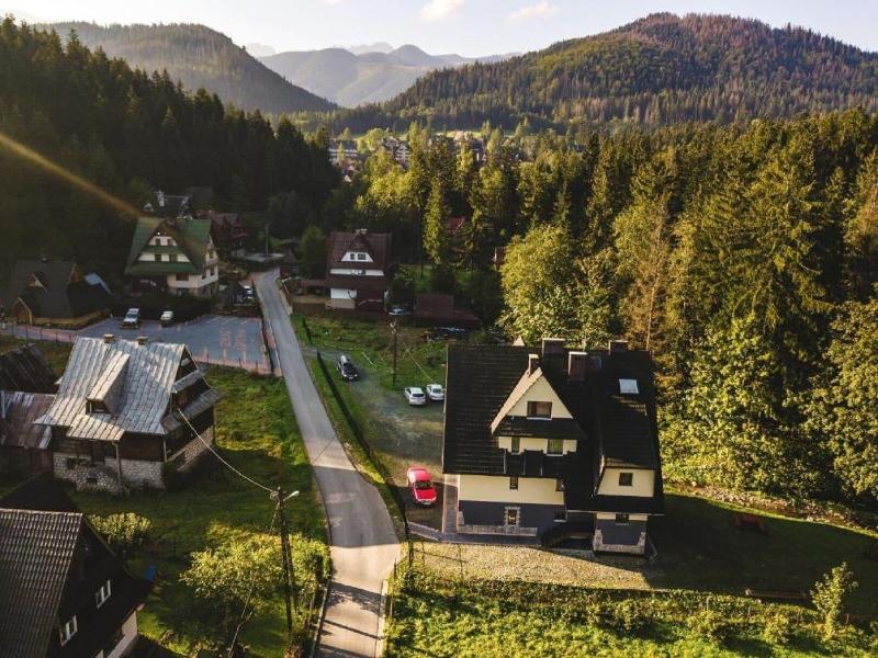 Pokoje i Apartamenty Nad Potokiem image
