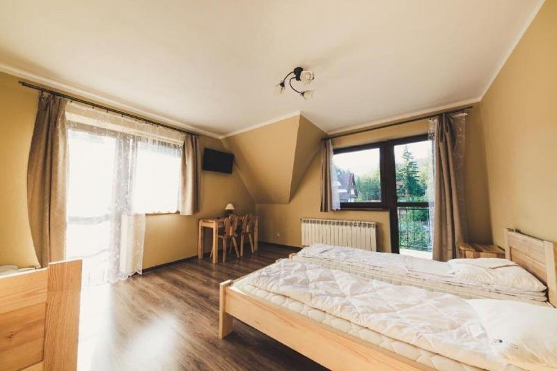 Pokoje i Apartamenty Nad Potokiem image