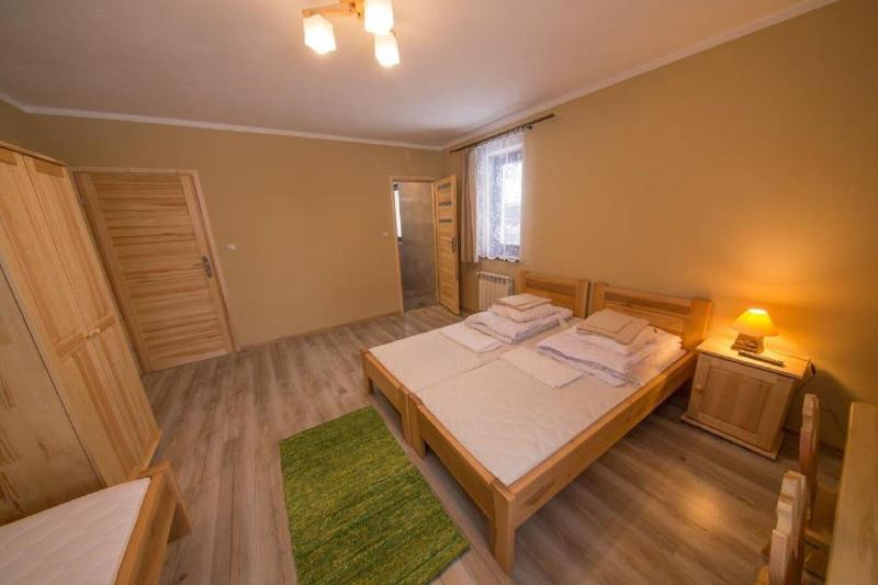 Pokoje i Apartamenty Nad Potokiem image