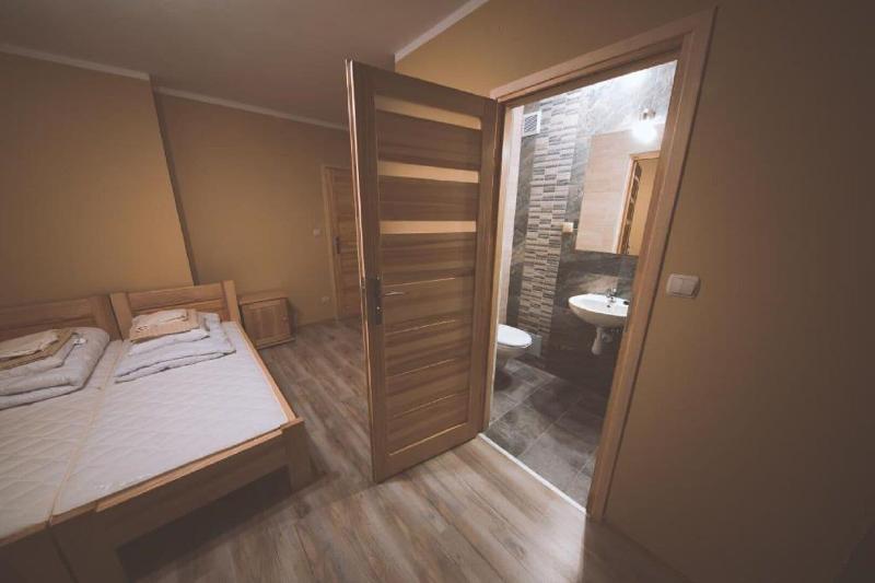 Pokoje i Apartamenty Nad Potokiem image