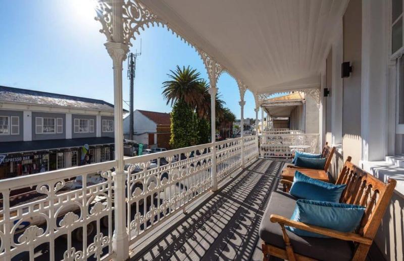 Willets Hotel image