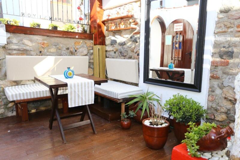 Nar Pansiyon Cafe