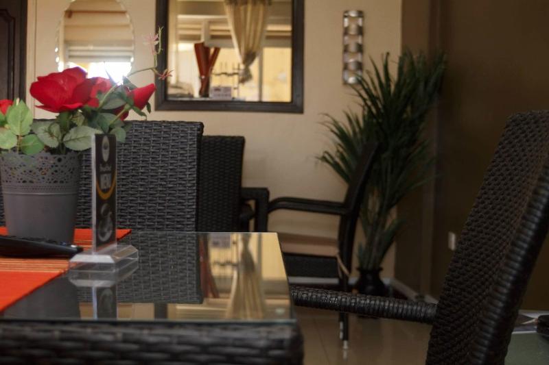 Karibu BB Suites image