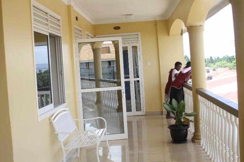 Karibu BB Suites image