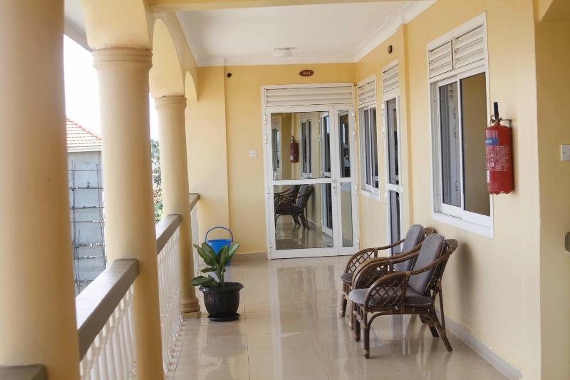Karibu BB Suites image