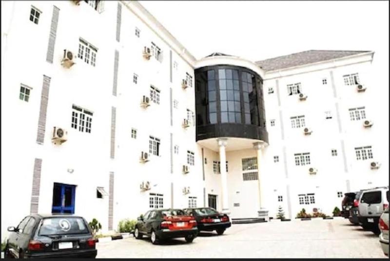 Liverpool VIP Hotels image