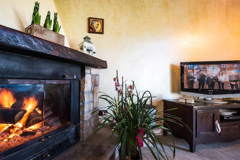 Villa Pandora image