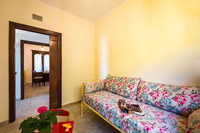 Villa Pandora image
