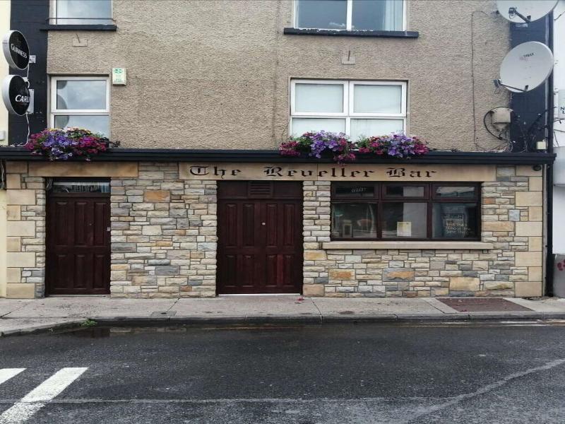 The Reveller Lodgings image