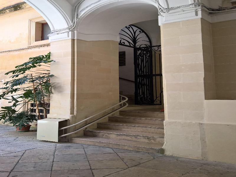 Chez Moi Lecce Charme B&B image