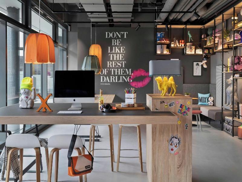 Moxy Duesseldorf City image