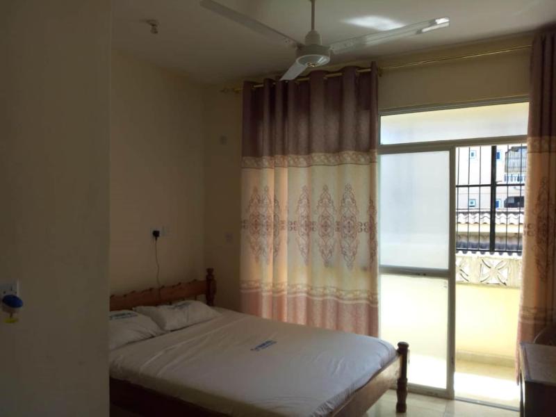 7 Dreams Hotel image