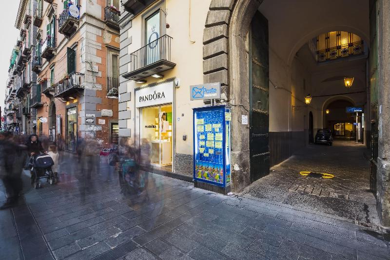 Don Pedro Rooms in the city Center image