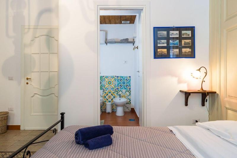 Don Pedro Rooms in the city Center image
