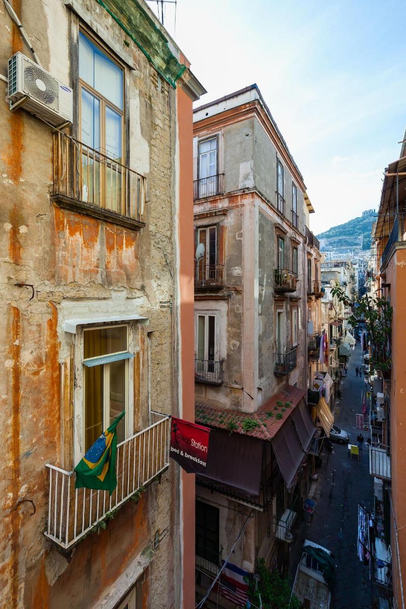 Don Pedro Rooms in the city Center image