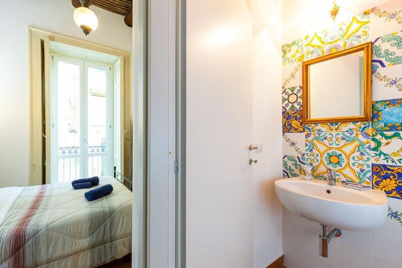 Don Pedro Rooms in the city Center image