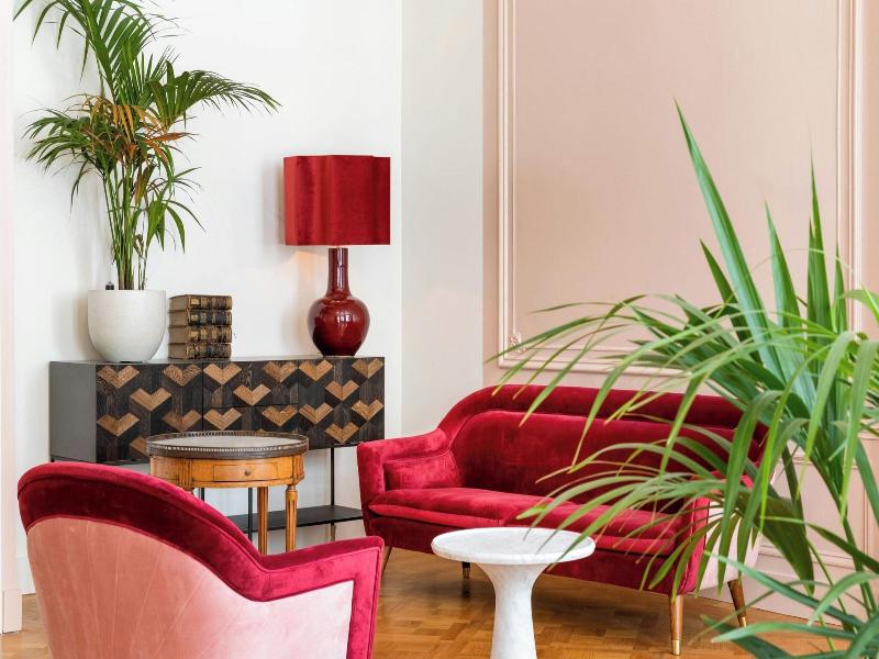 Sapphire House Antwerp, Autograph Collection image