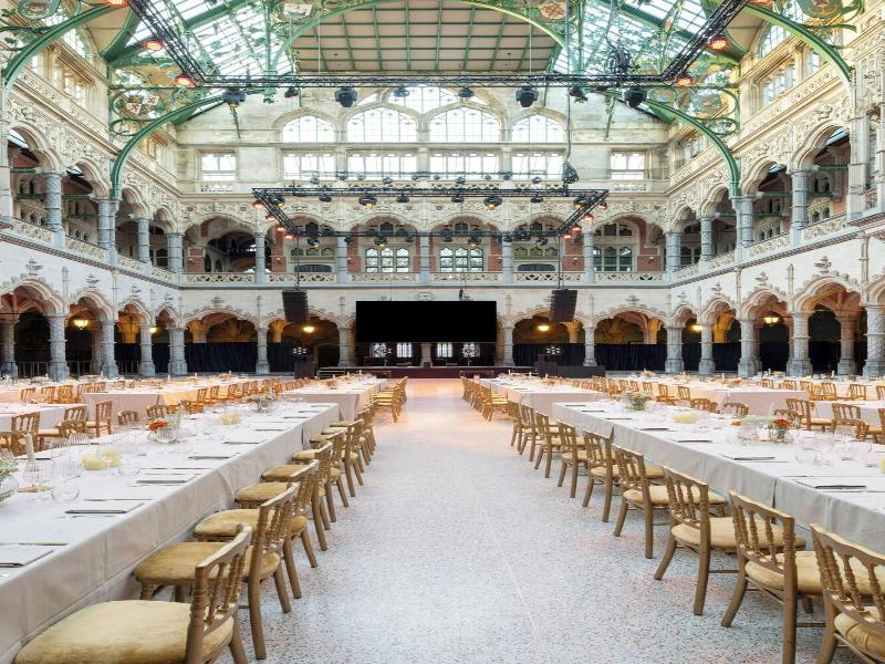 Sapphire House Antwerp, Autograph Collection image