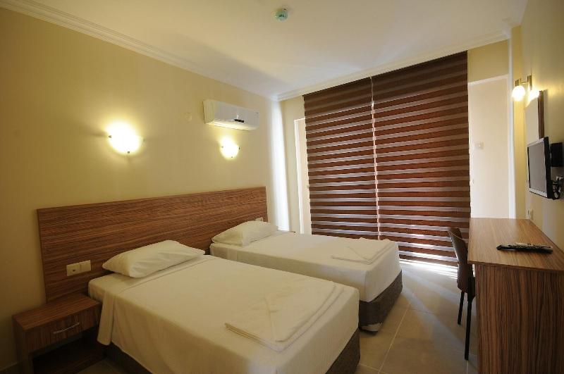 Diana Hotel Icmeler image