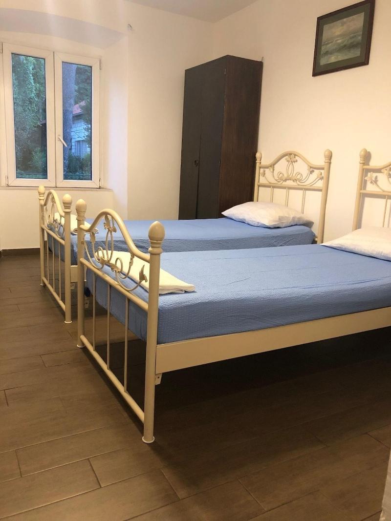 Rooms Villa Garden image