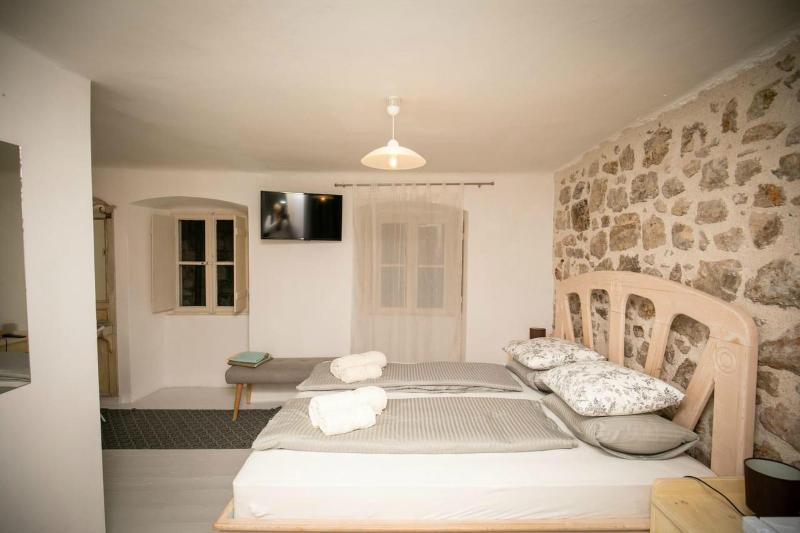 Rooms Epidaurus image