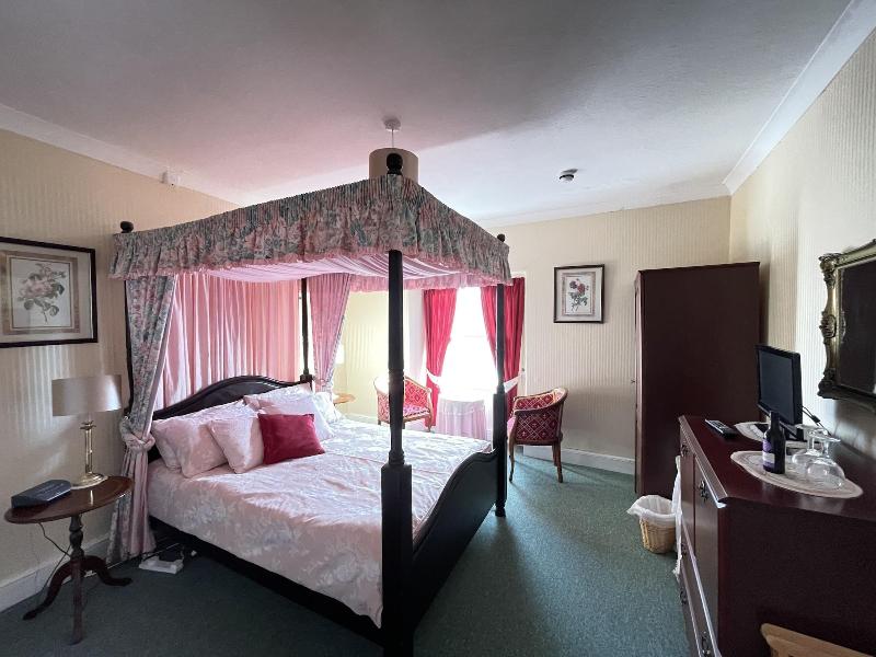 White Court Llandudno image