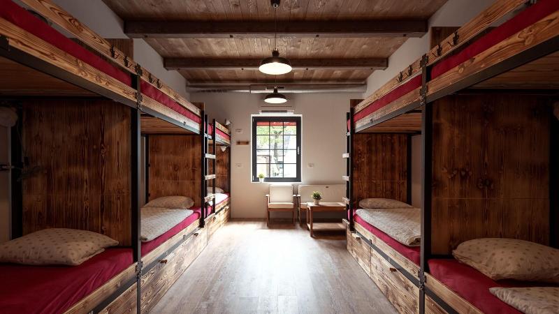 Turn Hostel image