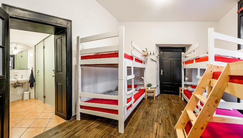 Turn Hostel image