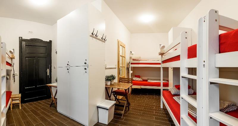 Turn Hostel image