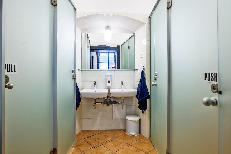Turn Hostel image