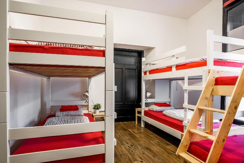 Turn Hostel image