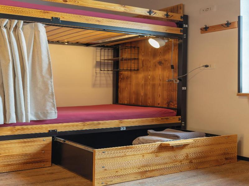 Turn Hostel image