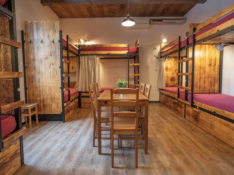 Turn Hostel image