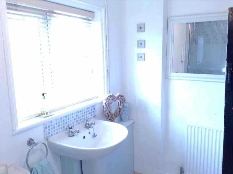 Birtles Farm Bed and Breakfast image