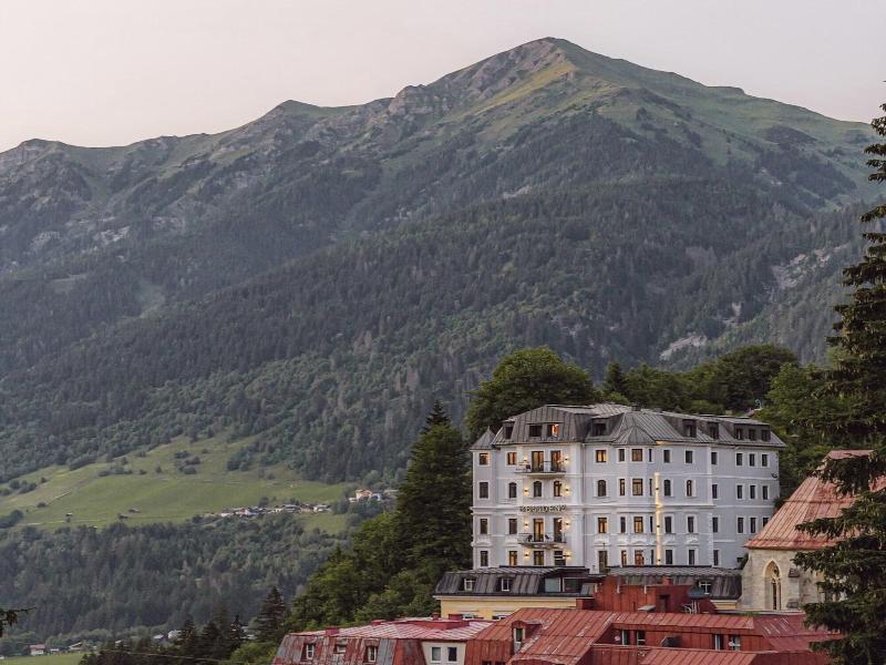 Residenz Boutique Suites image