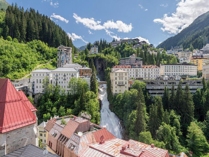 Residenz Boutique Suites image
