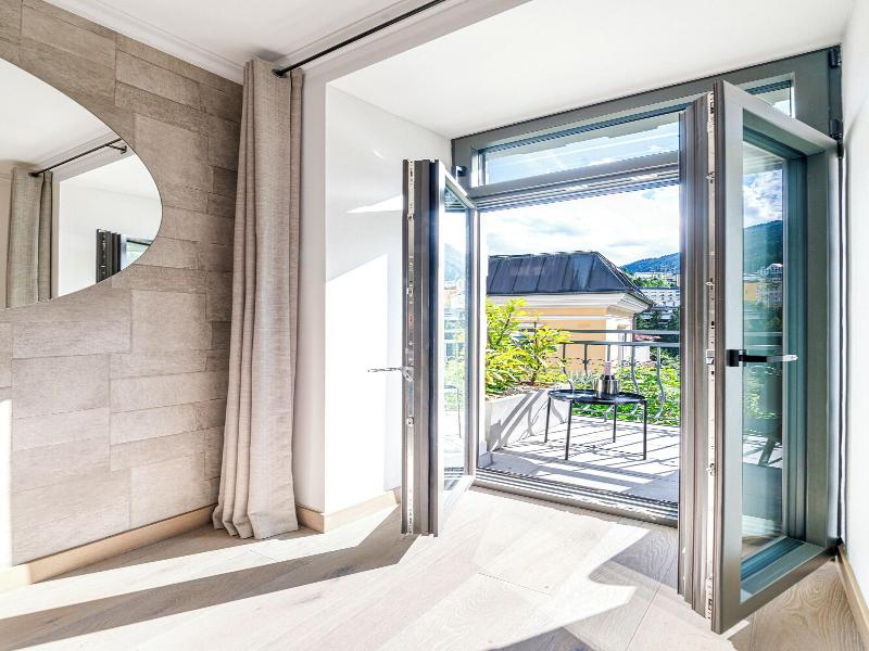 Residenz Boutique Suites image