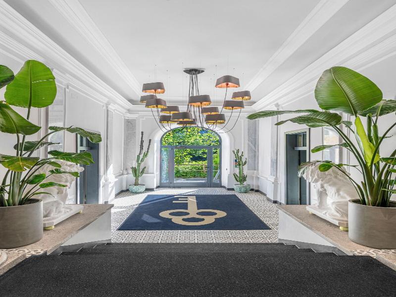 Residenz Boutique Suites image