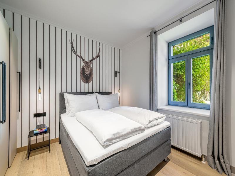 Residenz Boutique Suites image