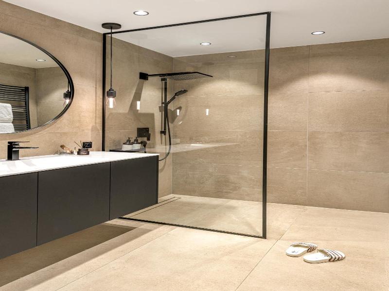 Residenz Boutique Suites image