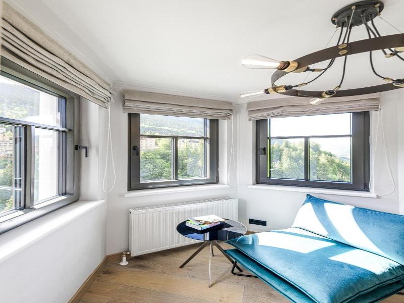 Residenz Boutique Suites image