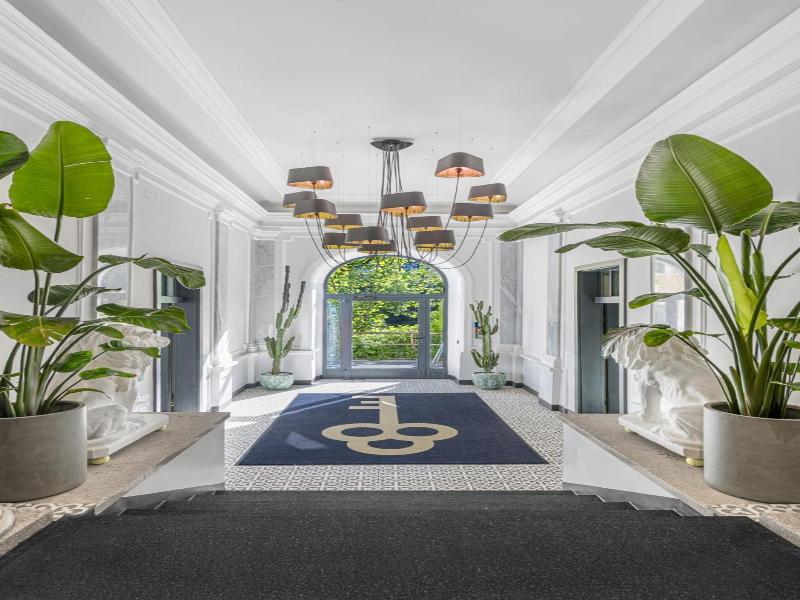 Residenz Boutique Suites image